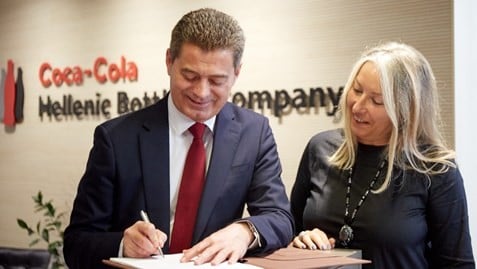 Sustain-Coca‑Cola HBC CEO Zoran Bogdanovic signs LEAD CEO Pledge