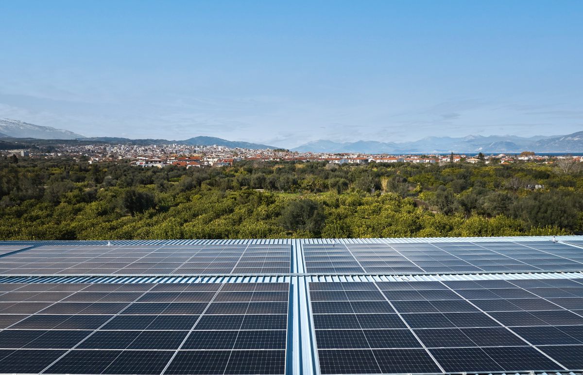 solar-panels-in-greece