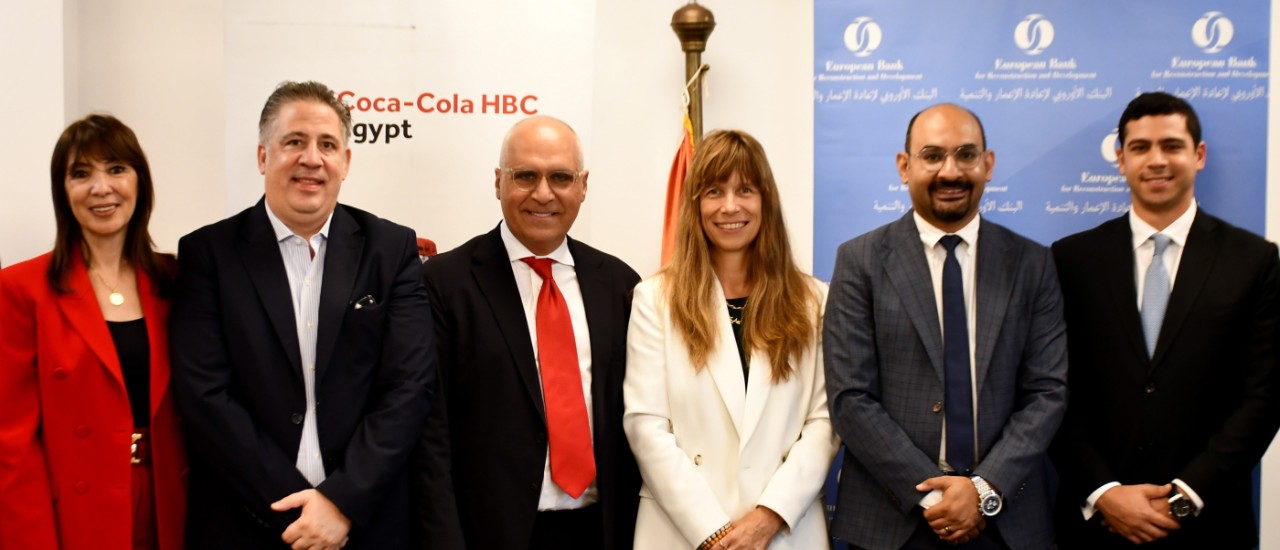 CCHBC Egypt and EBRD teams sign loan agreement in Cairo